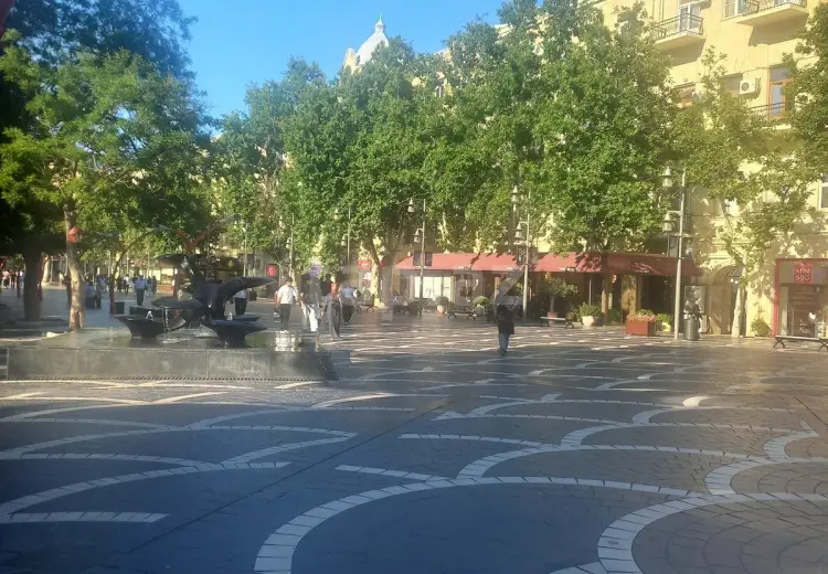 0 m² Obyekt / Ofis , İçəri şəhər, Səbail, Bakı