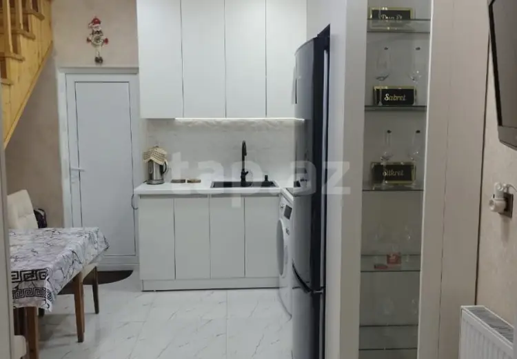 6 otaqlı mənzil , Əmircan qəs., Suraxanı, Bakı