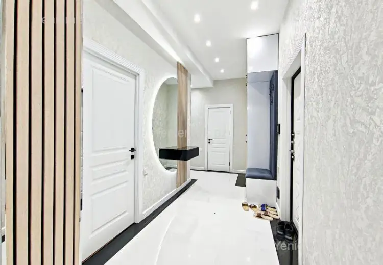 285 000 AZN - 2 otaqlı mənzil Satılır, Nizami, Bakı
