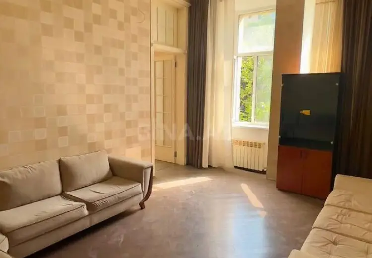 200 m² Obyekt / Ofis Kirayə (aylıq), Nəsimi, Bakı