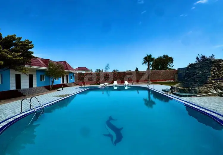 250 AZN - 6 otaqlı mənzil Kirayə (günlük), Mərdəkan, Xəzər, Bakı
