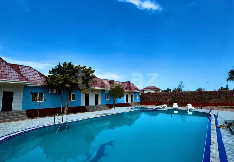 250 AZN - 6 otaqlı mənzil Kirayə (günlük), Mərdəkan, Xəzər, Bakı