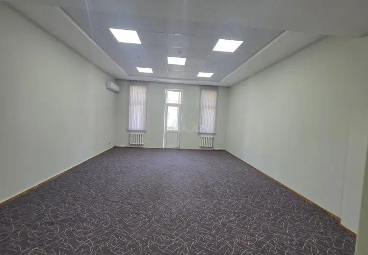630 m² Obyekt / Ofis Kirayə (aylıq), Nərimanov, Bakı