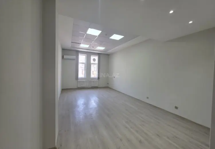 630 m² Obyekt / Ofis Kirayə (aylıq), Nərimanov, Bakı