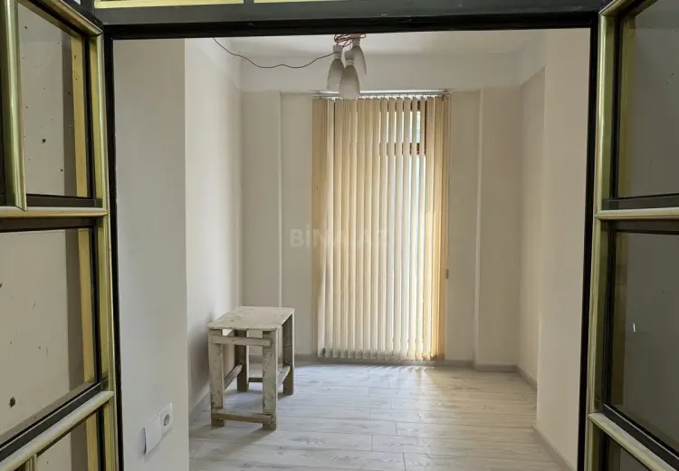 100 m² Obyekt / Ofis Kirayə (aylıq), Nəsimi, Bakı