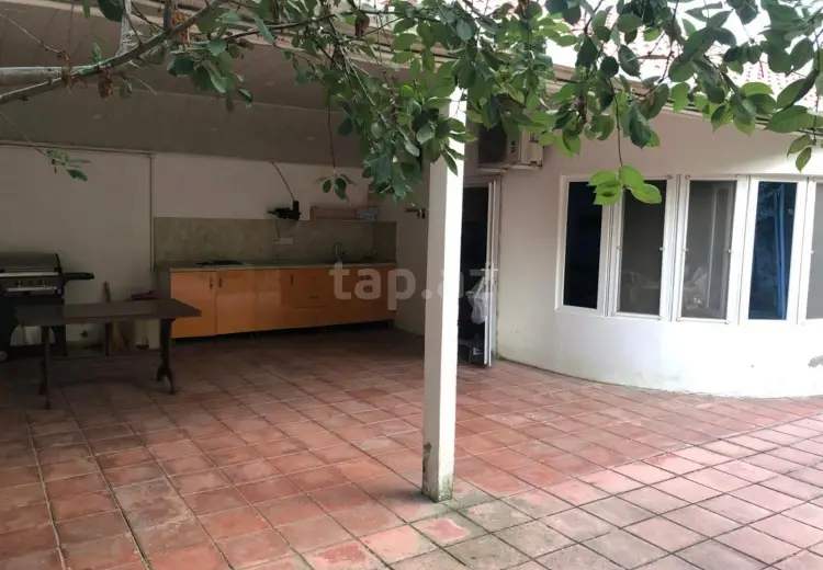 6 otaqlı mənzil , Xaçmaz