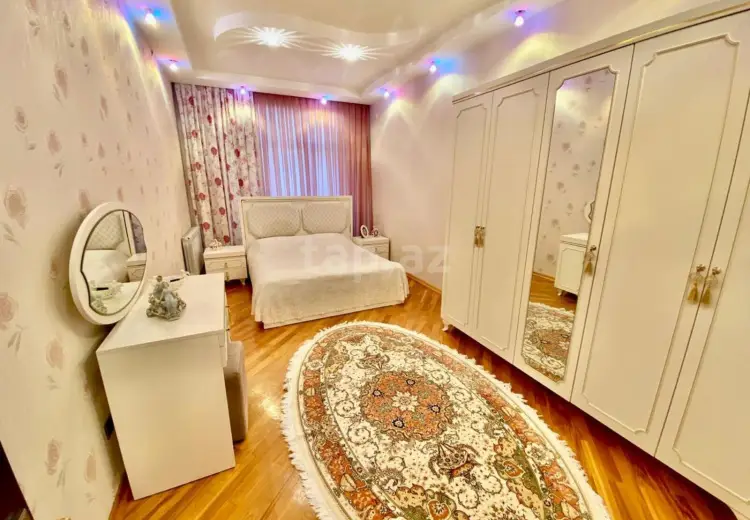 4 otaqlı mənzil , Bakı