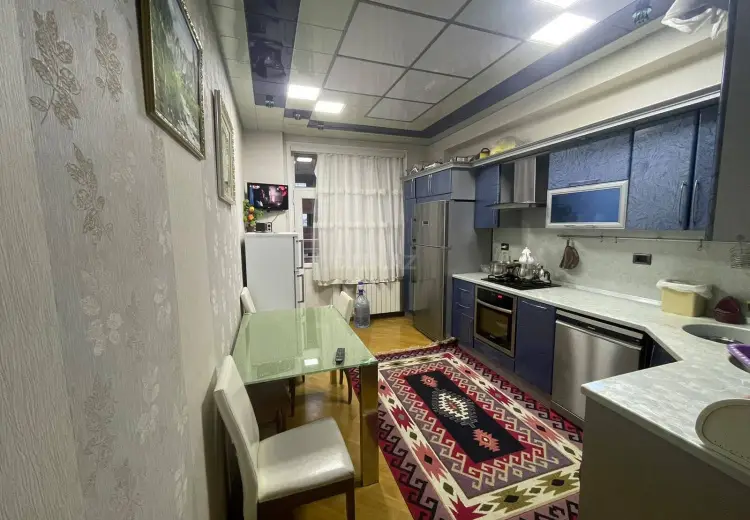 3 otaqlı mənzil Kirayə (aylıq), Nəsimi, Bakı