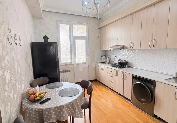 2 otaqlı mənzil , Bakı