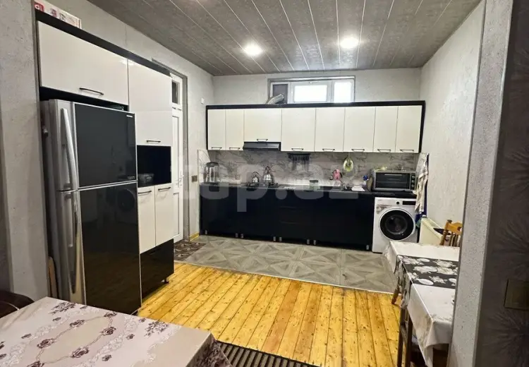 5 otaqlı mənzil , Qaraçuxur qəs., Suraxanı, Bakı