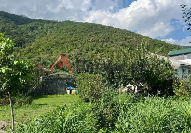 80 AZN - 3 otaqlı mənzil Kirayə (aylıq), Qax