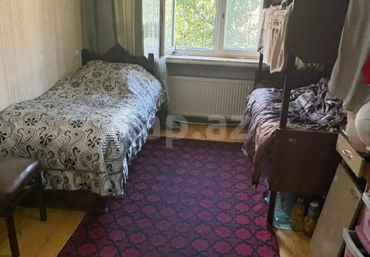 3 otaqlı mənzil , Şəki