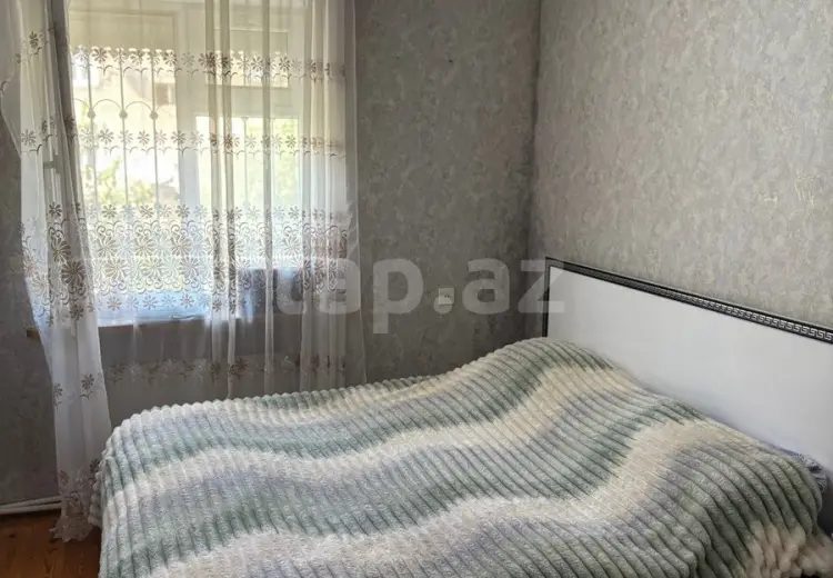 3 otaqlı mənzil , Şəki