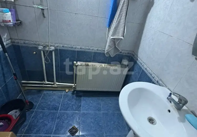 3 otaqlı mənzil , Şəki
