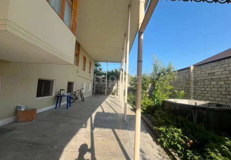 5 otaqlı mənzil , Şəki