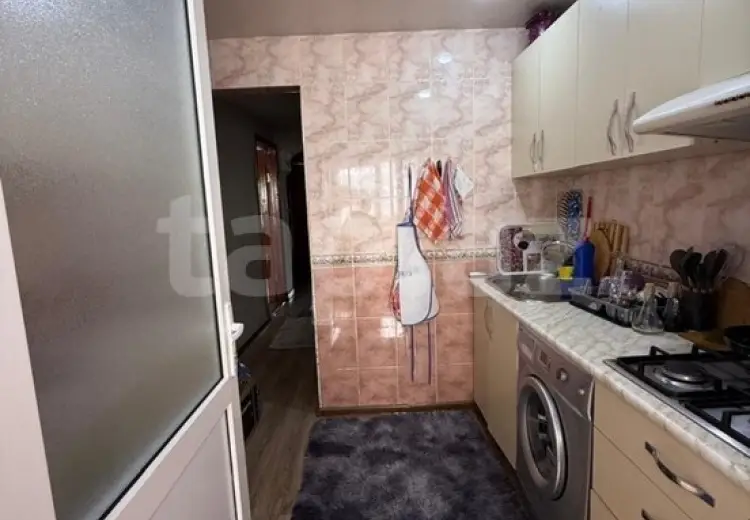 4 otaqlı mənzil , Bakı