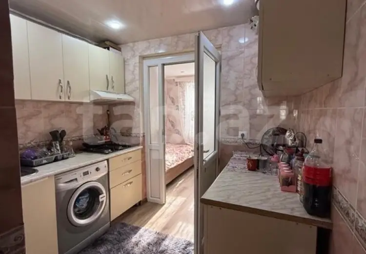 4 otaqlı mənzil , Bakı