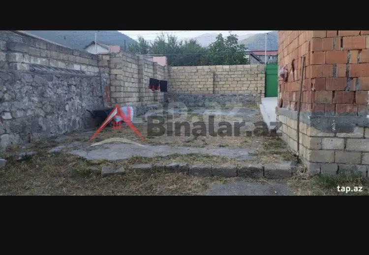 4 sot Torpaq Satılır, Oğuz