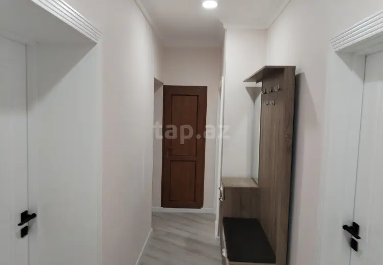 3 otaqlı mənzil , Şəki