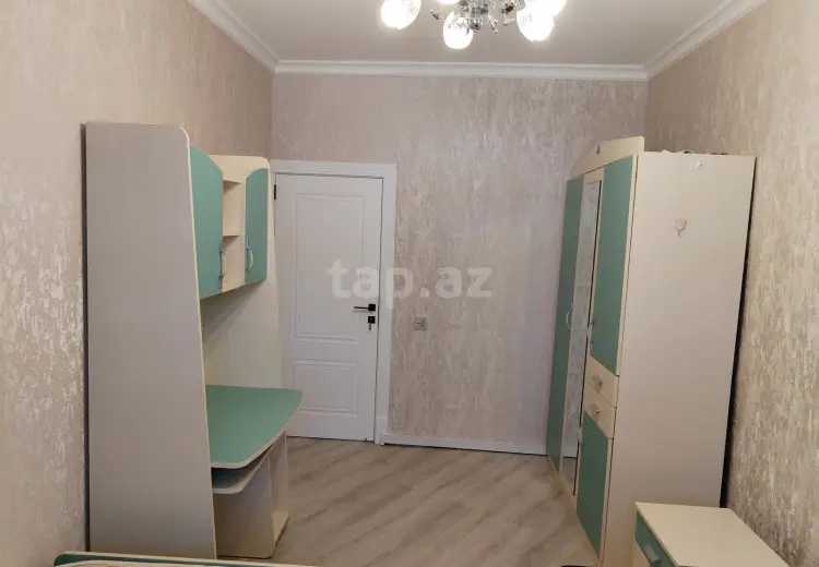 3 otaqlı mənzil , Şəki