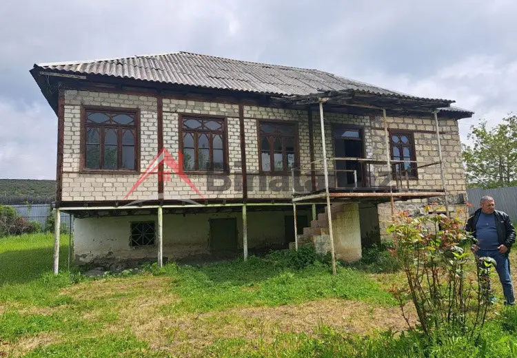3 otaqlı mənzil Satılır, Qəbələ