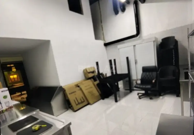 250 m² Obyekt / Ofis Kirayə (aylıq), Nizami, Bakı