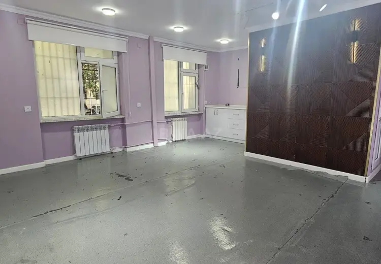 33 m² Obyekt / Ofis Kirayə (aylıq), Nərimanov, Bakı