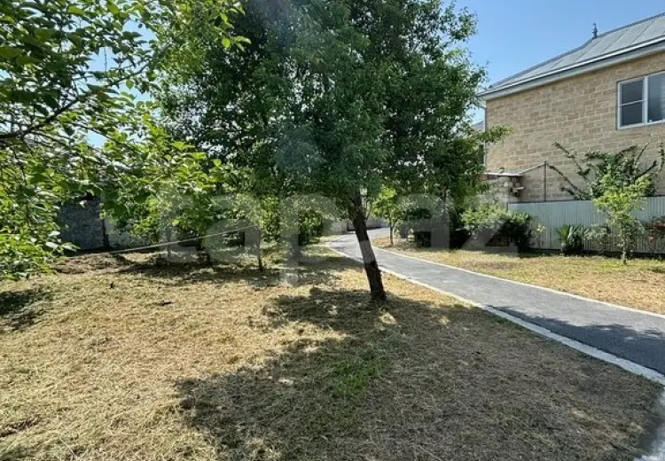 6 otaqlı mənzil , Balakən