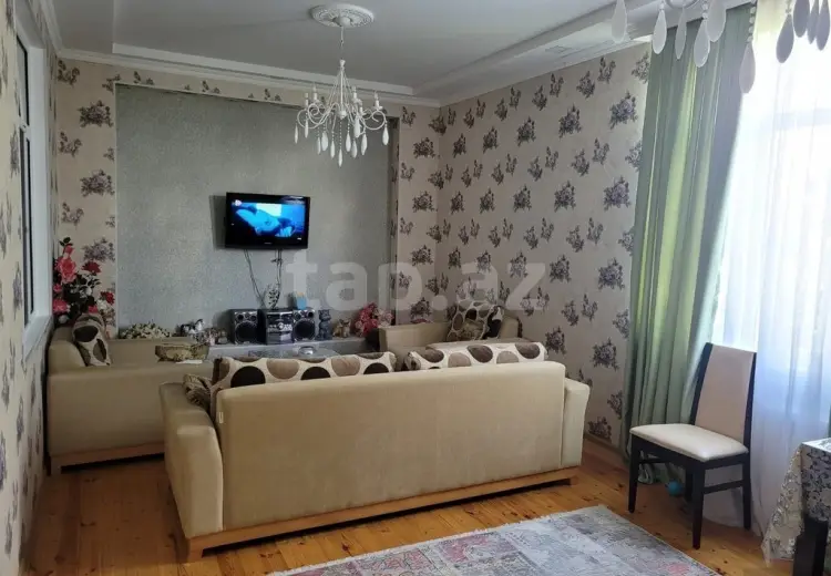 5 otaqlı mənzil , Şəki