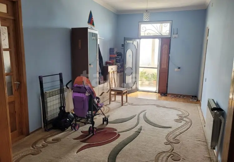 5 otaqlı mənzil , Şəki