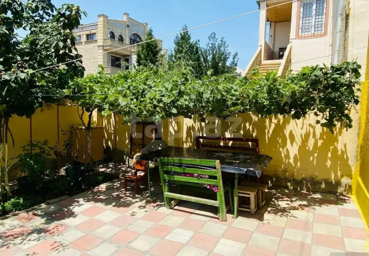 6 otaqlı mənzil , Bakı