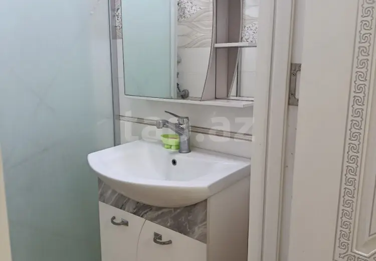 2 otaqlı mənzil , Bakı