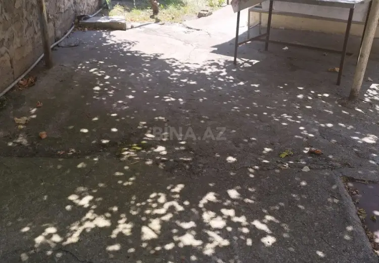 2 otaqlı mənzil Satılır, Şəki