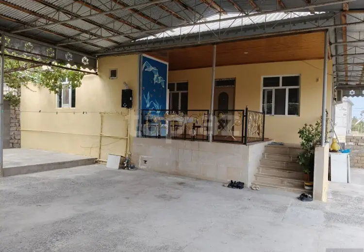 5 otaqlı mənzil , Şirvan