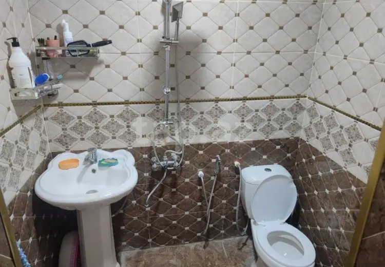 5 otaqlı mənzil , Şirvan