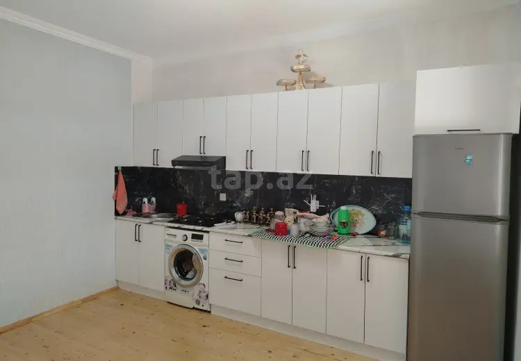 3 otaqlı mənzil , Bakı