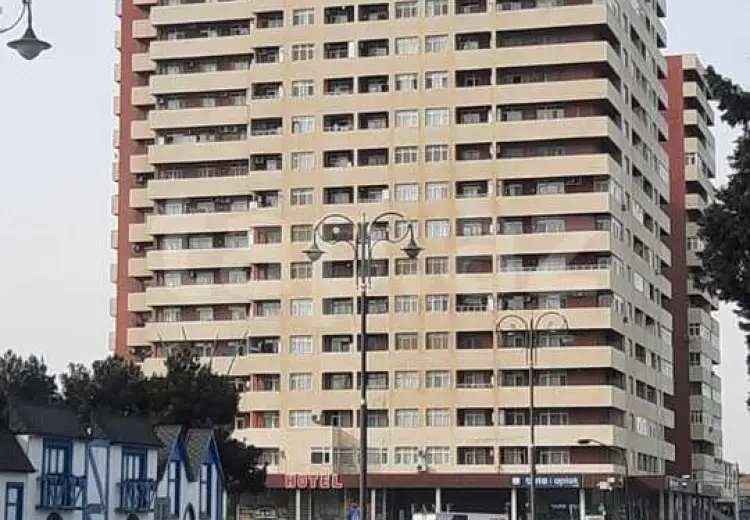 3 otaqlı mənzil , Bakı