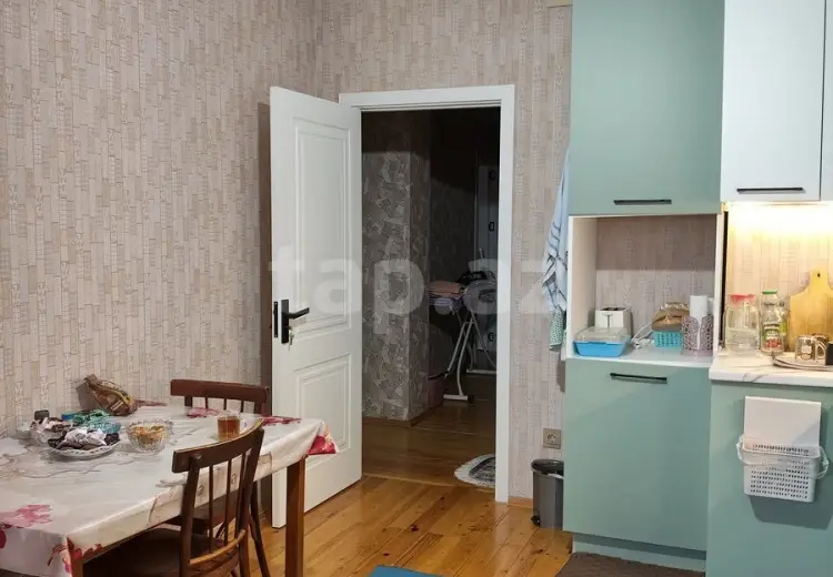 3 otaqlı mənzil , Bakı
