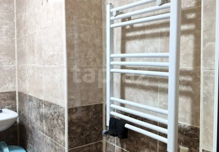 3 otaqlı mənzil , Bakı