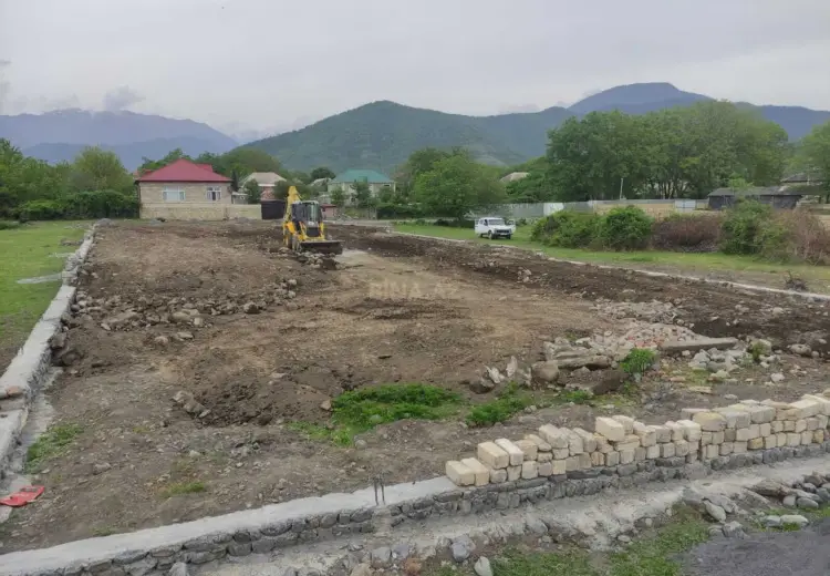 13 sot Torpaq Satılır, Zaqatala