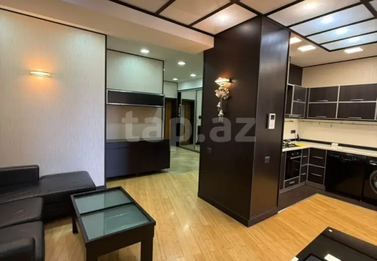 3 otaqlı mənzil , Bakı