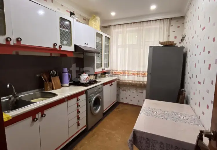 3 otaqlı mənzil , Gəncə