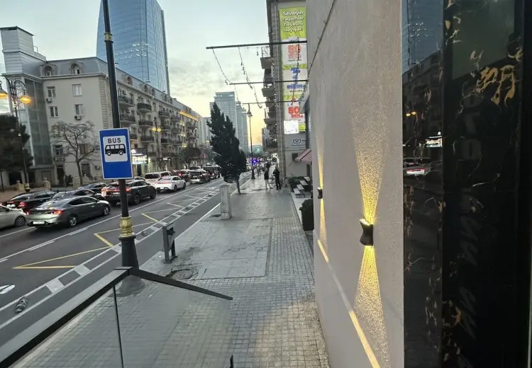 50 m² Obyekt / Ofis Kirayə (aylıq), Xətai, Bakı