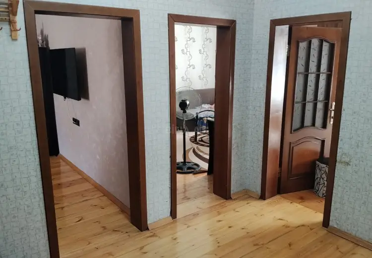 5 otaqlı mənzil Satılır, Zığ qəs., Suraxanı, Bakı