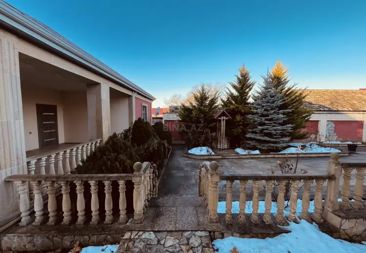 5 otaqlı mənzil Satılır, Şamaxı