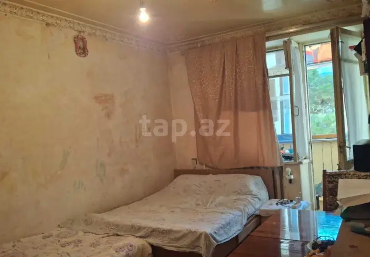 4 otaqlı mənzil , Bakı