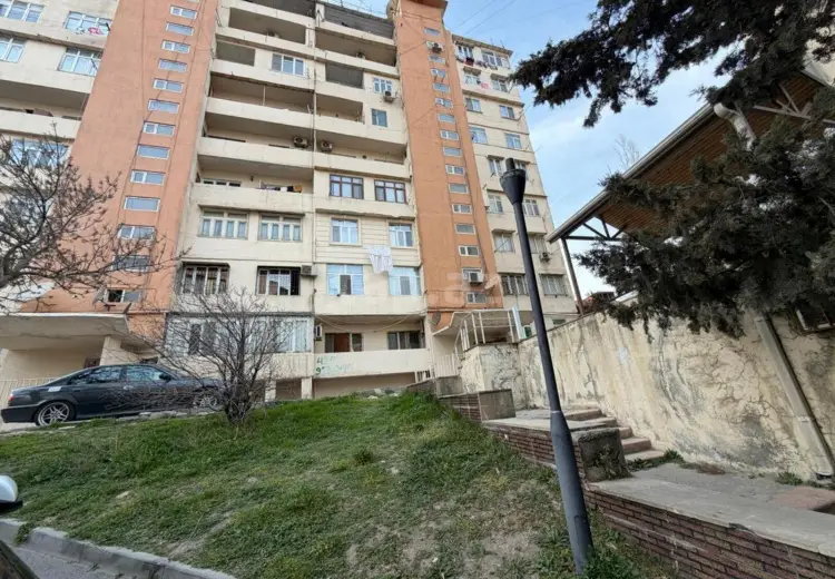 3 otaqlı mənzil , Bakı