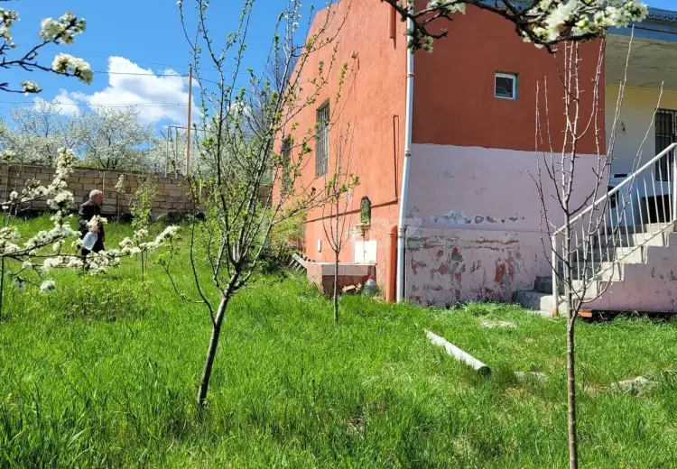 3 otaqlı mənzil , Xızı