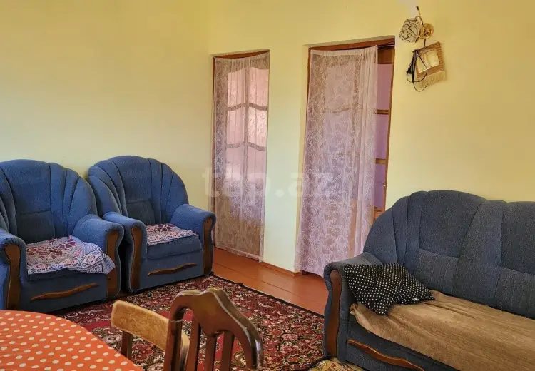 3 otaqlı mənzil , Xızı