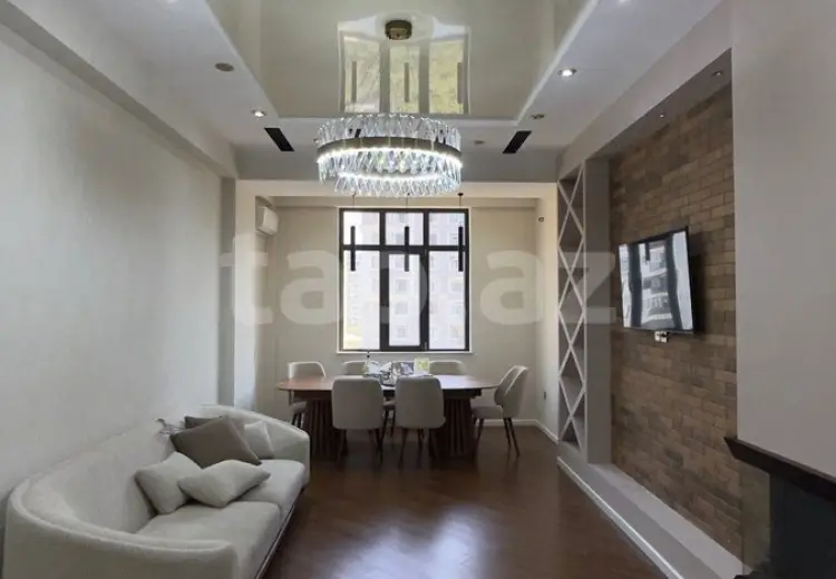 3 otaqlı mənzil , Bakı